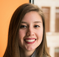 Victoria Lawson, CFO e responsabile finanziaria di un'azienda di trading, ritratto.